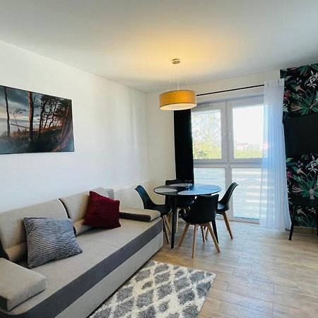 Apartamenty Na Wiejskiej אוסטרוני מורסקי מראה חיצוני תמונה