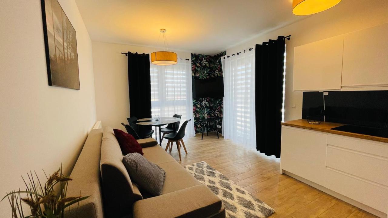 Apartamenty Na Wiejskiej אוסטרוני מורסקי מראה חיצוני תמונה