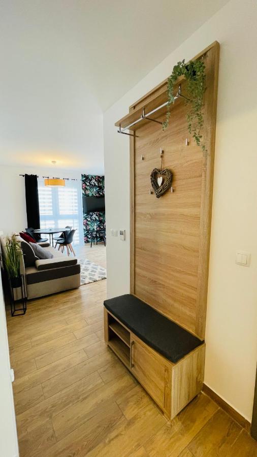 Apartamenty Na Wiejskiej אוסטרוני מורסקי מראה חיצוני תמונה