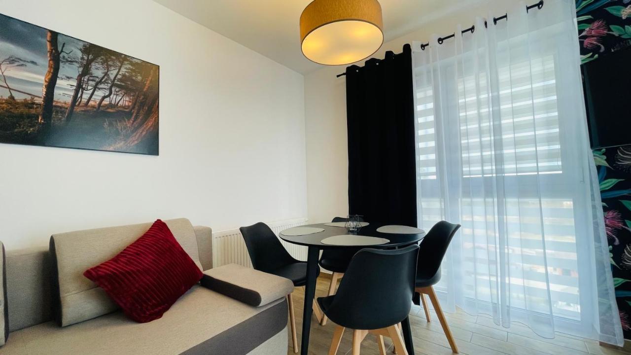 Apartamenty Na Wiejskiej אוסטרוני מורסקי מראה חיצוני תמונה