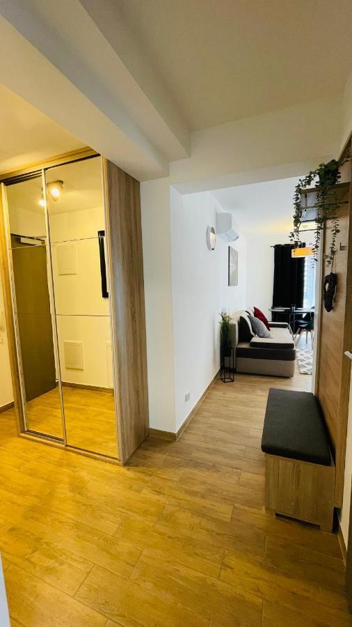 Apartamenty Na Wiejskiej אוסטרוני מורסקי מראה חיצוני תמונה