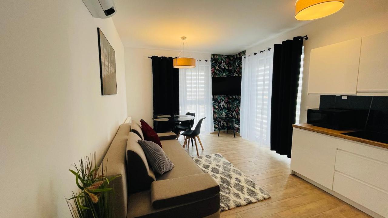 Apartamenty Na Wiejskiej אוסטרוני מורסקי מראה חיצוני תמונה