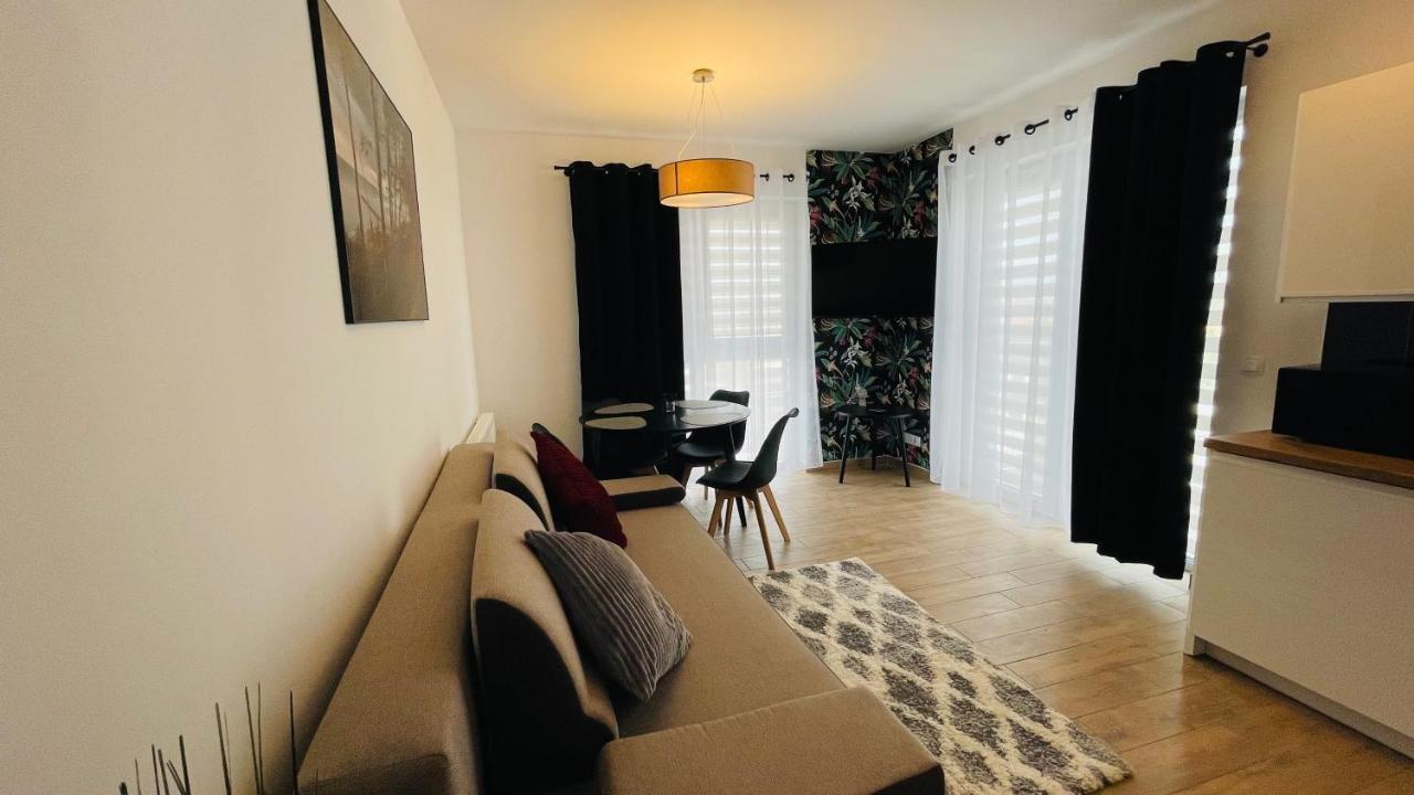 Apartamenty Na Wiejskiej אוסטרוני מורסקי מראה חיצוני תמונה